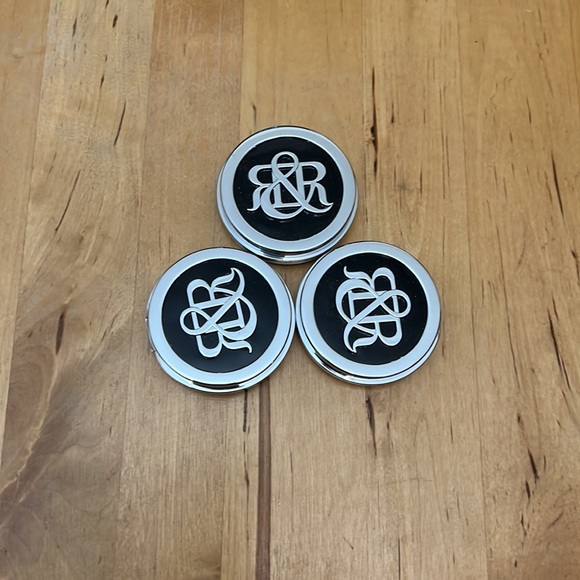 Rock & Republic eyeshadows - Picture 2 of 3